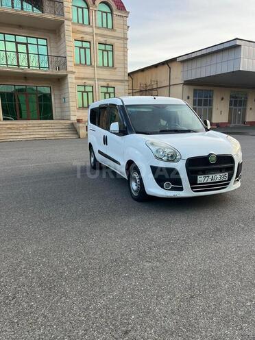 Fiat Doblo 2012, 380,567 km - 1.4 l - İmişli