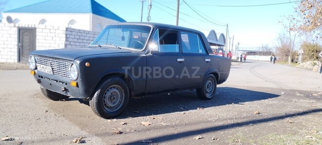 LADA (VAZ) 21011 1974, 85,000 km - 1.5 л - Qazax