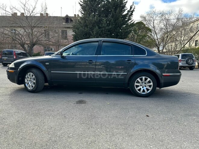 Volkswagen Passat 2001, 290,000 km - 1.8 l - Bakı