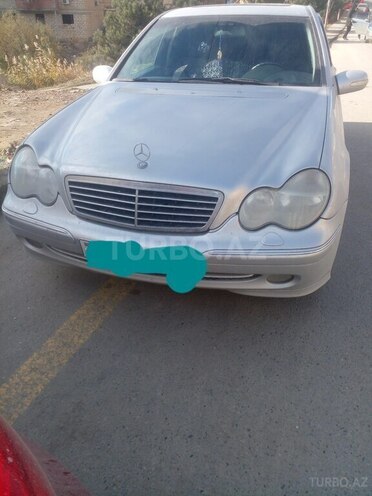 Mercedes C 240 2000, 200,000 km - 2.4 л - Bakı