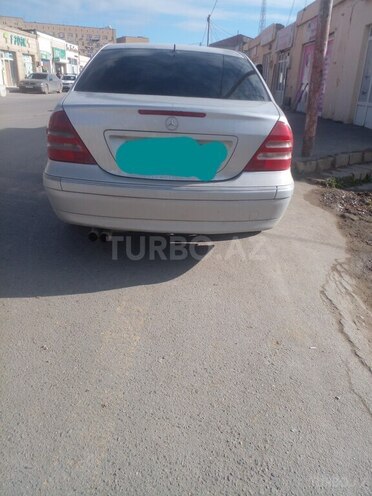 Mercedes C 240 2000, 200,000 km - 2.4 л - Bakı