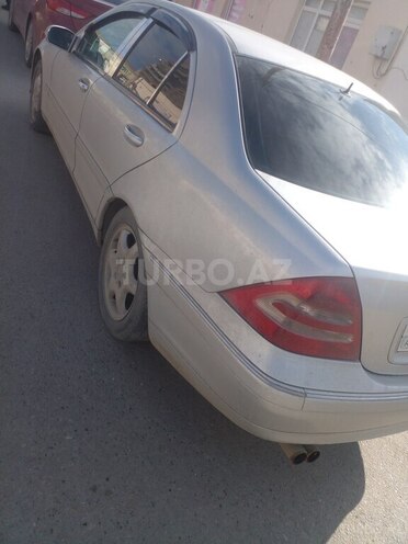 Mercedes C 240 2000, 200,000 km - 2.4 л - Bakı