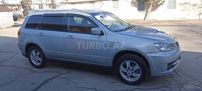 Mitsubishi Airtrek 2002, 384,000 km - 2.0 l - Sumqayıt