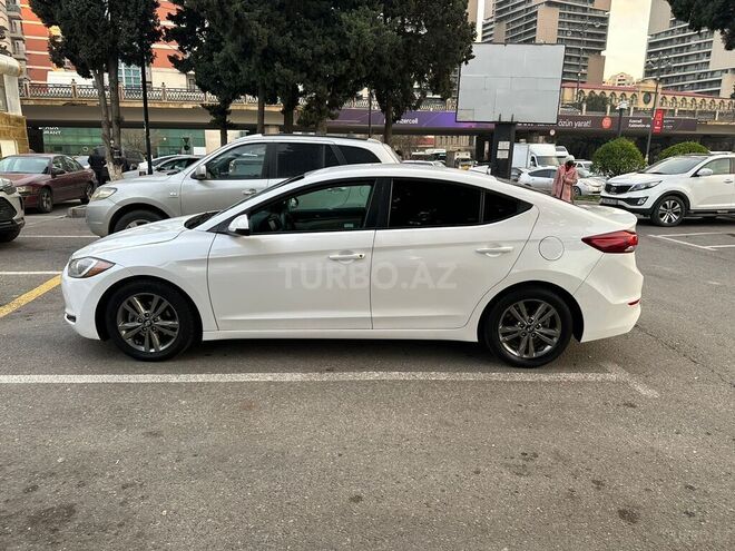 Hyundai Elantra 2017, 137,000 km - 2.0 l - Bakı