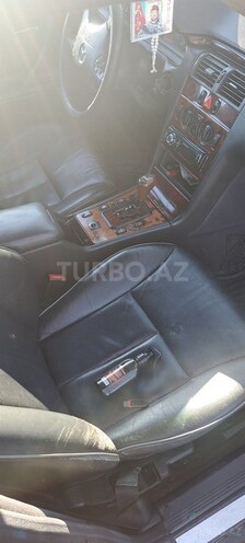 Mercedes E 270 1999, 850,000 km - 2.7 л - Qazax