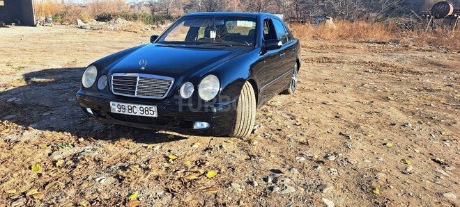Mercedes E 270 1999, 850,000 km - 2.7 л - Qazax