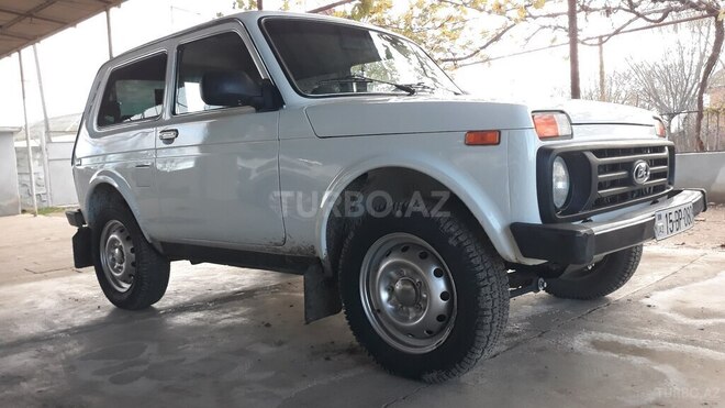 LADA (VAZ) Niva 2011, 188,652 km - 1.7 l - Salyan