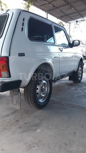 LADA (VAZ) Niva 2011, 188,652 km - 1.7 l - Salyan