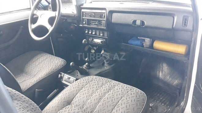 LADA (VAZ) Niva 2011, 188,652 km - 1.7 l - Salyan