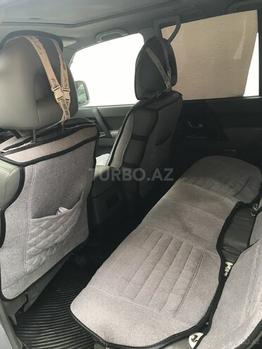 Mitsubishi Pajero 2004, 600,000 km - 3.0 л - Bakı