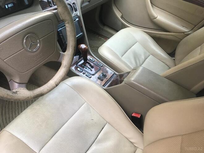 Mercedes C 230 1999, 420,000 km - 2.3 l - Bakı