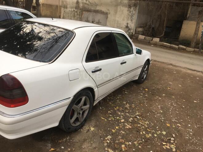 Mercedes C 230 1999, 420,000 km - 2.3 l - Bakı