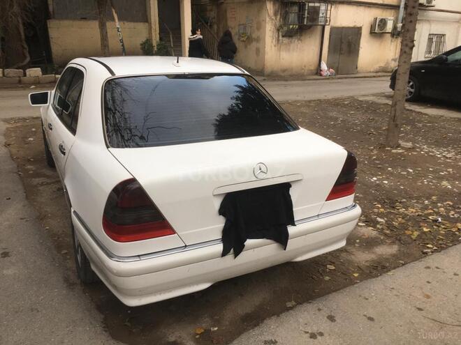 Mercedes C 230 1999, 420,000 km - 2.3 l - Bakı