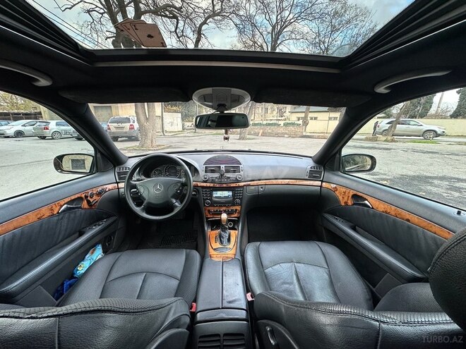 Mercedes E 320 2002, 270,000 km - 3.2 l - Bakı