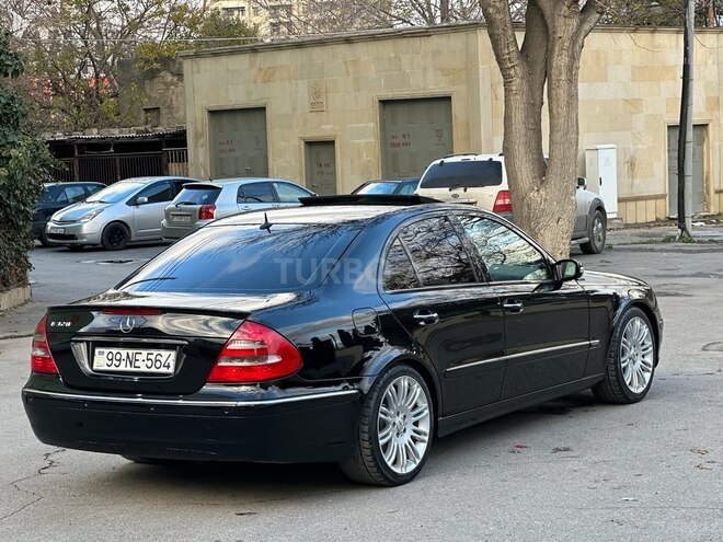 Mercedes E 320 2002, 270,000 km - 3.2 l - Bakı