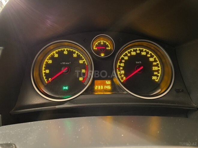 Opel Astra 2005, 233,000 km - 1.4 l - Bakı
