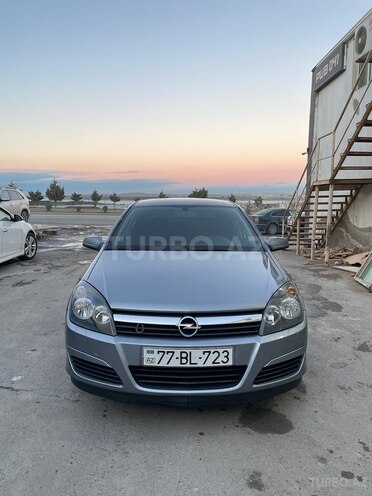 Opel Astra 2005, 233,000 km - 1.4 l - Bakı