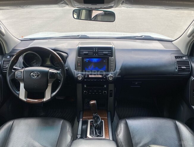 Toyota Prado 2013, 180,000 km - 2.7 l - Bakı