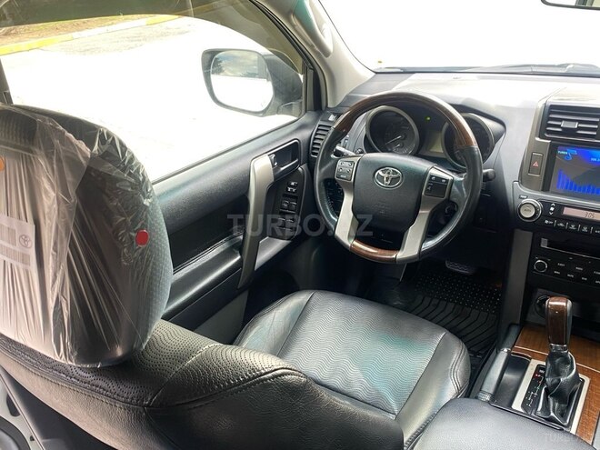 Toyota Prado 2013, 180,000 km - 2.7 l - Bakı