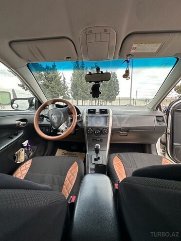 Toyota Corolla 2007, 231,000 km - 1.6 l - Bakı