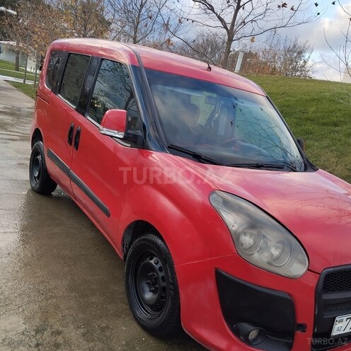 Fiat Doblo 2010, 400,000 km - 1.6 l - Bakı