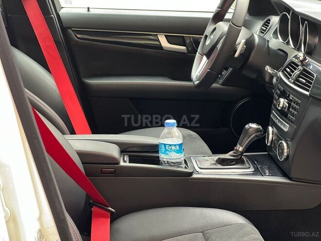 Mercedes C 250 2012, 211,000 km - 1.8 l - Bakı