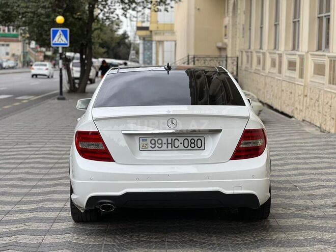 Mercedes C 250 2012, 211,000 km - 1.8 l - Bakı