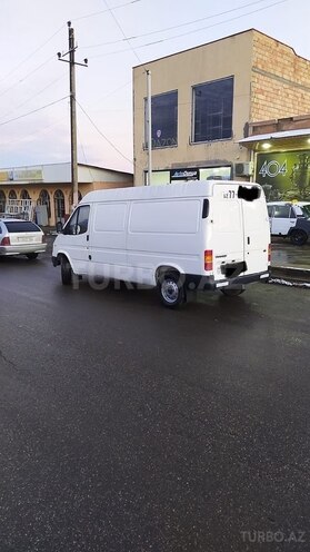 Ford Transit 1996, 452,000 km - 2.5 л - Quba