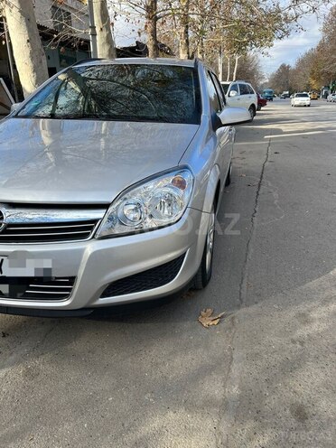 Opel Astra 2009, 289,578 km - 1.4 l - Mingəçevir