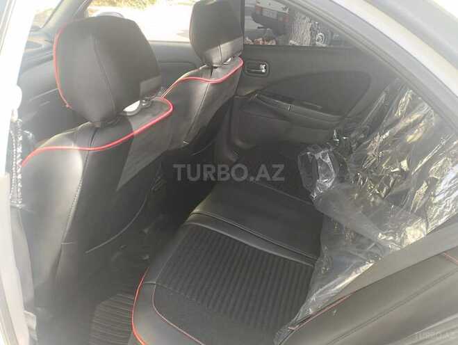 Nissan Sunny 2011, 88,700 km - 1.6 l - Bakı