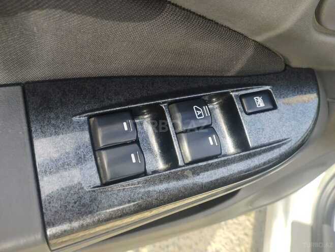 Nissan Sunny 2011, 88,700 km - 1.6 l - Bakı