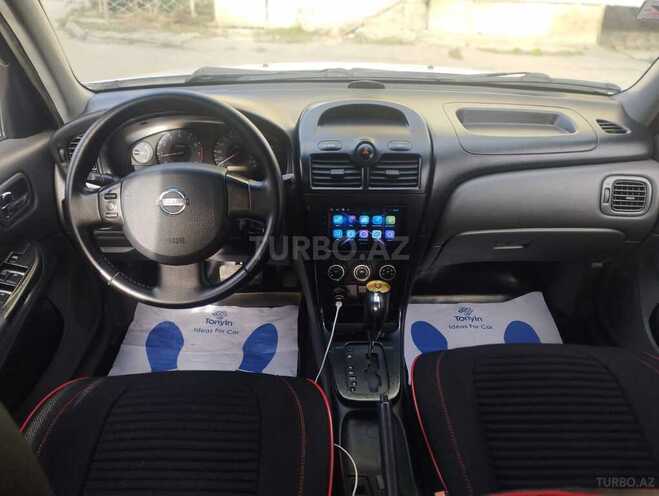 Nissan Sunny 2011, 88,700 km - 1.6 l - Bakı