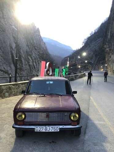 LADA (VAZ) 21011 1984, 76,000 km - 1.2 l - Quba