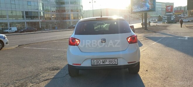 SEAT Ibiza 2011, 277,000 km - 1.6 л - Bakı