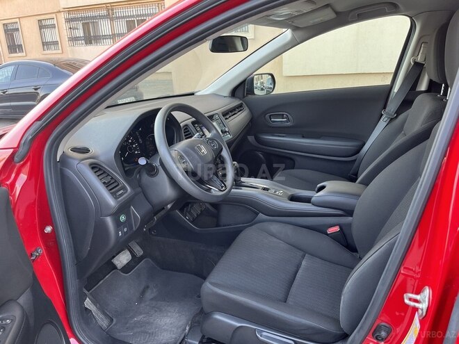 Honda HR-V 2017, 147,141 km - 1.8 l - Bakı