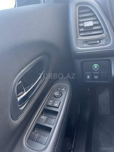 Honda HR-V 2017, 147,141 km - 1.8 l - Bakı