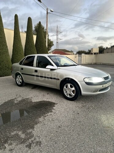 Opel Vectra 1998, 235,000 km - 2.0 л - Bakı