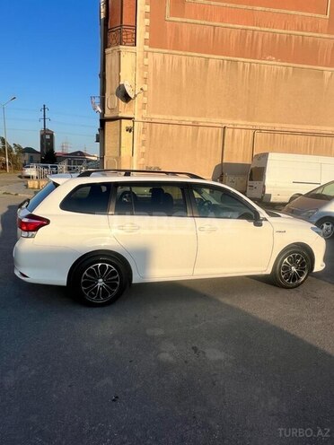 Toyota Corolla 2018, 162,000 km - 1.5 л - Bakı