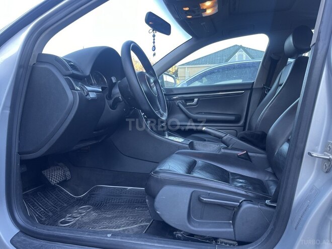Audi A4 2002, 266,555 km - 1.8 l - Bakı