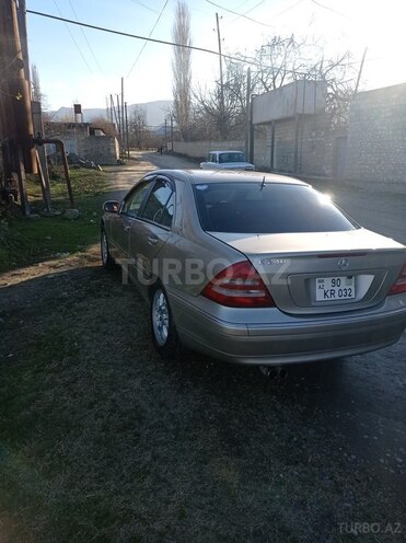 Mercedes C 240 2001, 485,000 km - 2.4 l - Şəmkir
