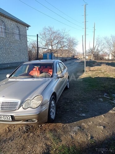 Mercedes C 240 2001, 485,000 km - 2.4 l - Şəmkir