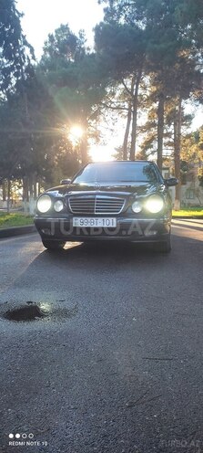 Mercedes E 220 1999, 175,000 km - 2.2 l - Biləsuvar