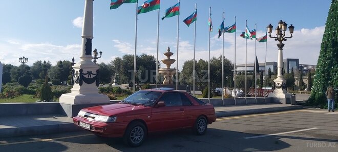 Nissan Sunny 1988, 220,000 km - 1.6 l - Gəncə