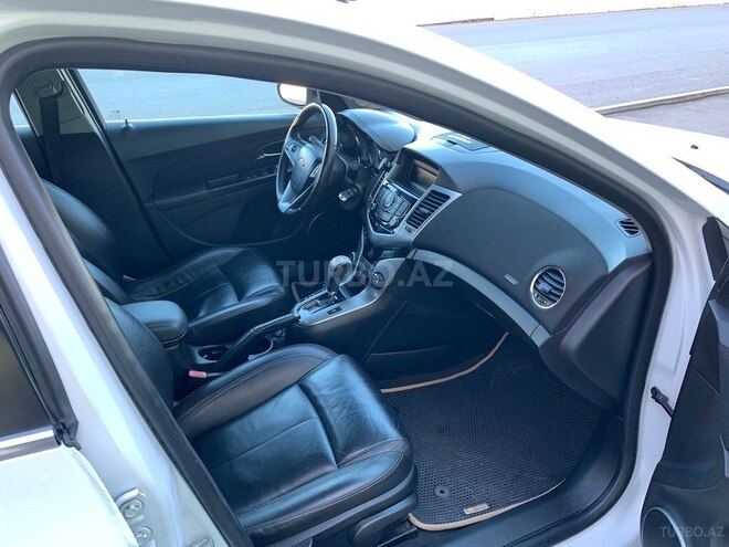 Chevrolet Cruze 2011, 132,632 km - 1.4 l - Gəncə