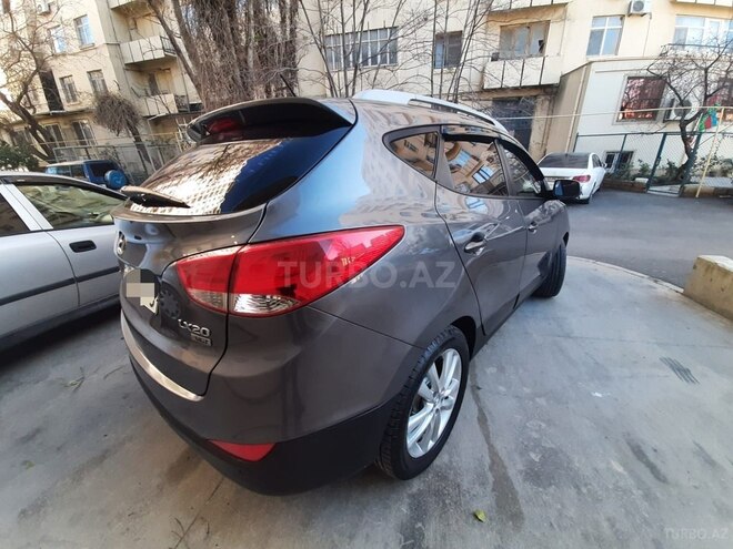 Hyundai Tucson 2011, 197,000 km - 2.0 л - Bakı