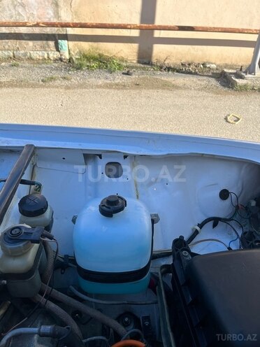 LADA (VAZ) 2107 2010, 10,300 km - 1.6 л - Bakı