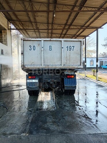 KamAz 55111 1987, 250,000 km - 11.0 l - İmişli