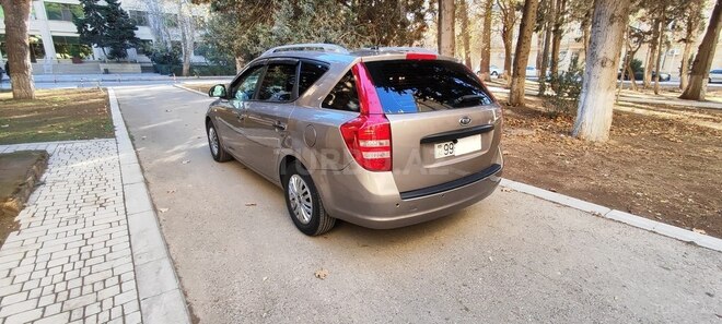 Kia Ceed 2008, 275,123 km - 1.6 л - Bakı