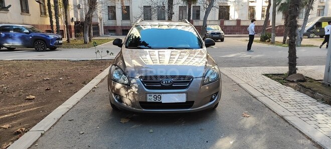 Kia Ceed 2008, 275,123 km - 1.6 л - Bakı