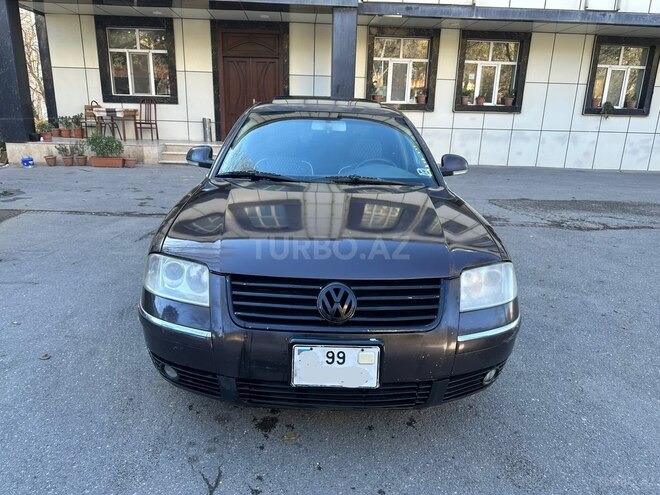 Volkswagen Passat 2003, 285,000 km - 1.8 l - Bakı